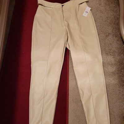 NWT FTF Fashion To Figure High Waist Faux Leather Leggings Pants Size 1 (14/16)